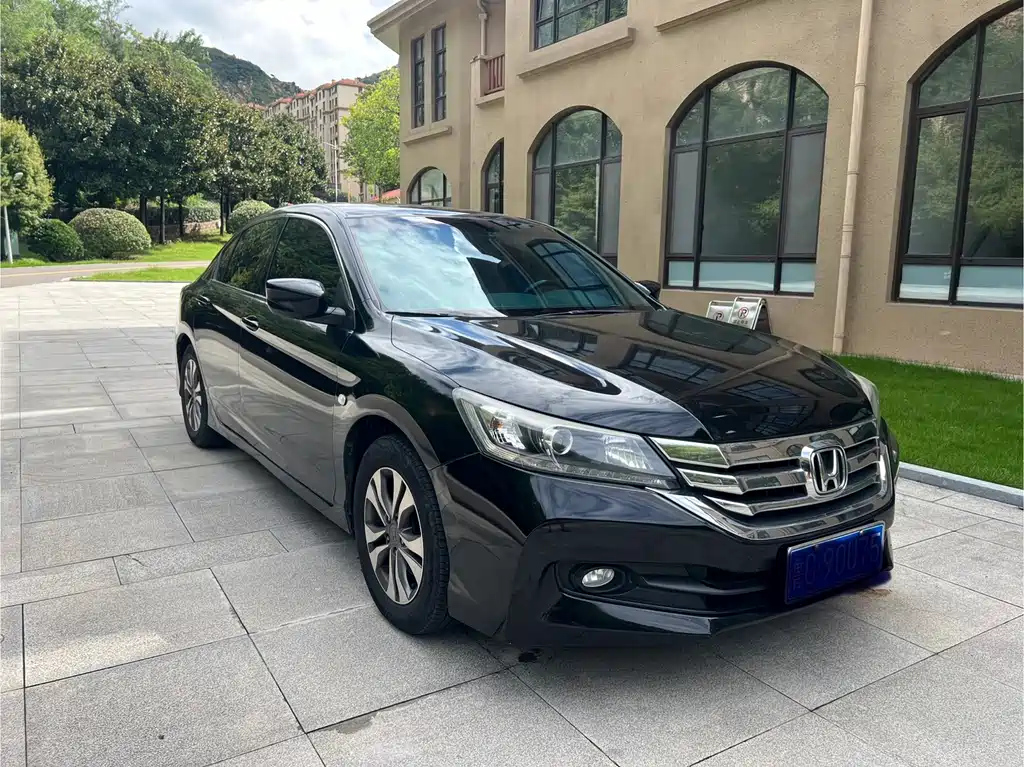 HONDA ACCORD 2015