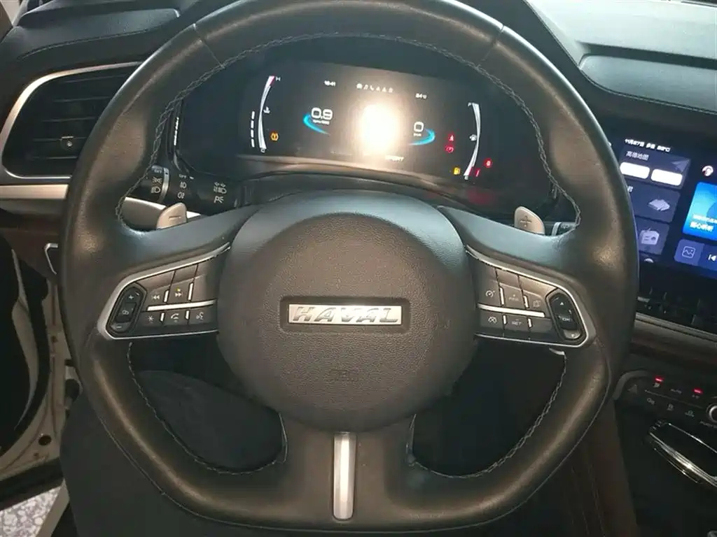 Фото Haval F7 2021 из Китая (№55564380)