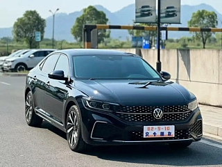 VOLKSWAGEN PASSAT 2021