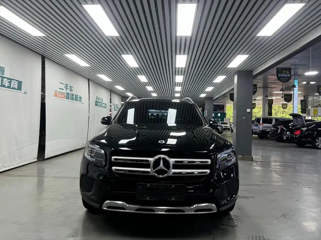 MERCEDES BENZ GLB 2022