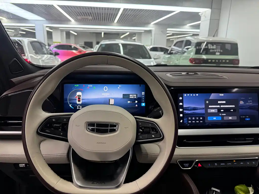GEELY AUTO MONJARO 2021