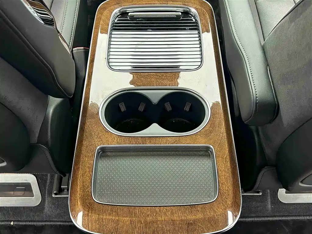 HONGQI HQ9 2023