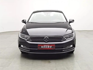 VOLKSWAGEN MAGOTAN 2017