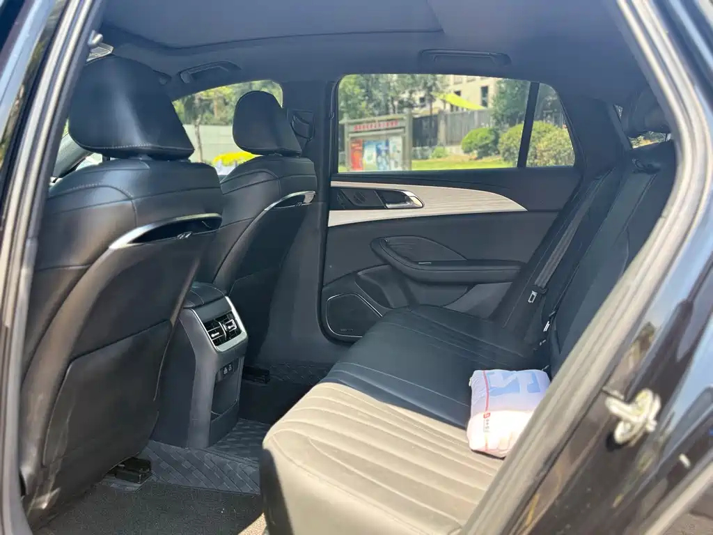 HONGQI H5 2023
