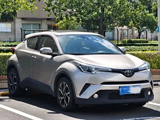 TOYOTA C-HR 2020 YEAR 2.0L LEADING EDITION 2020