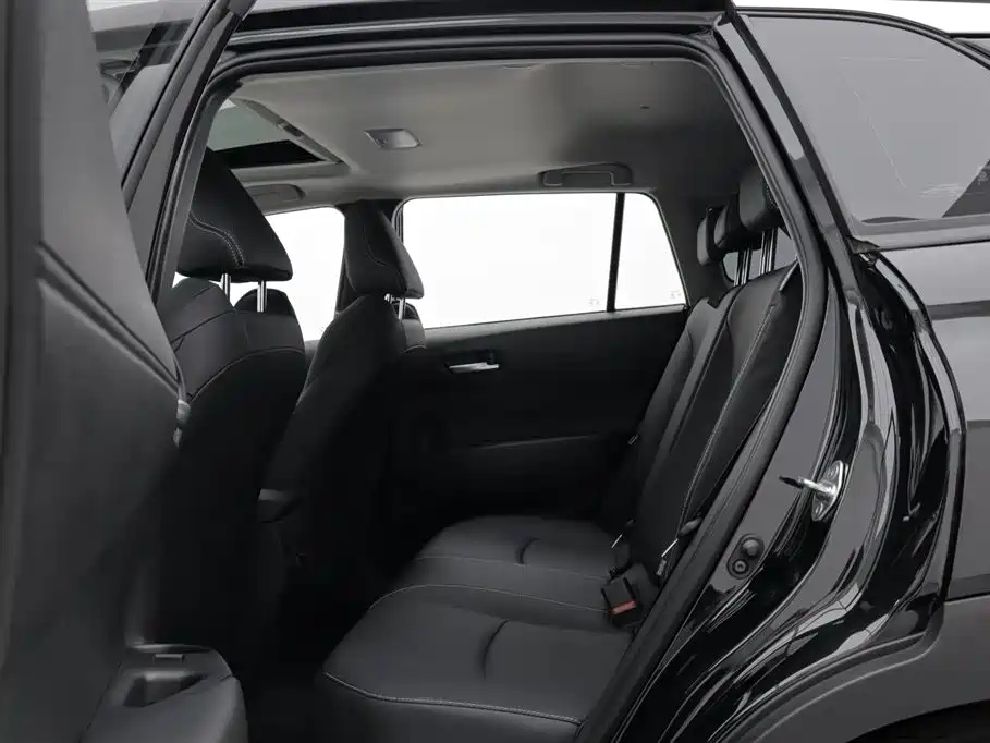 TOYOTA FRONTLANDER 2023