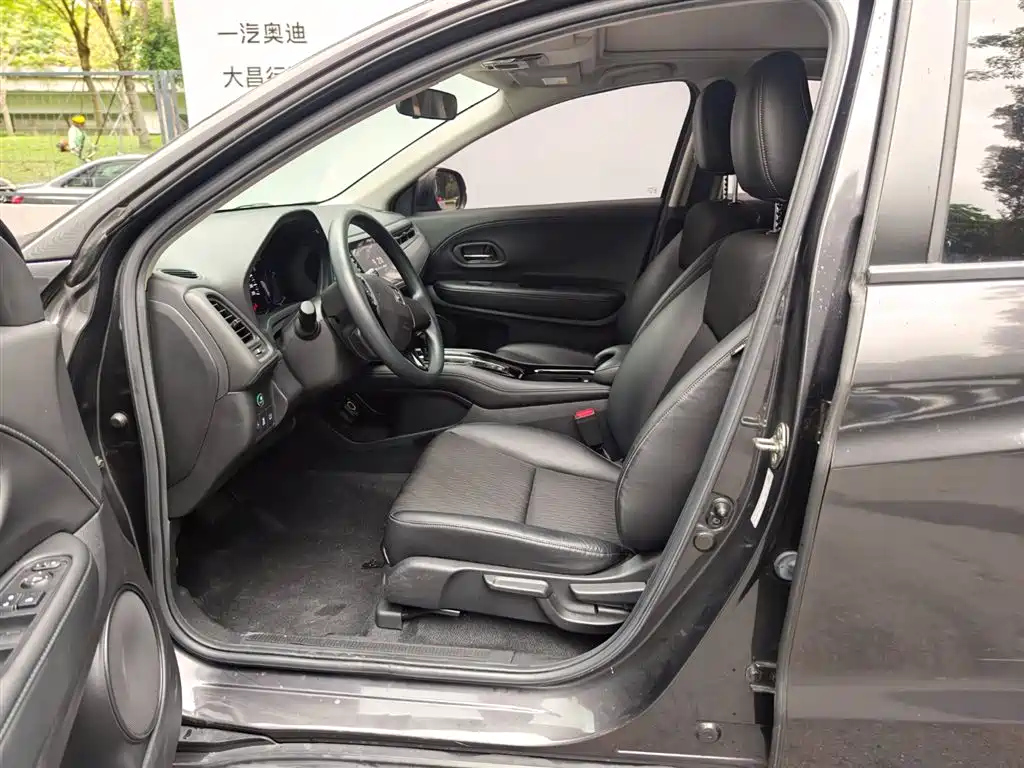 HONDA VEZEL 2020