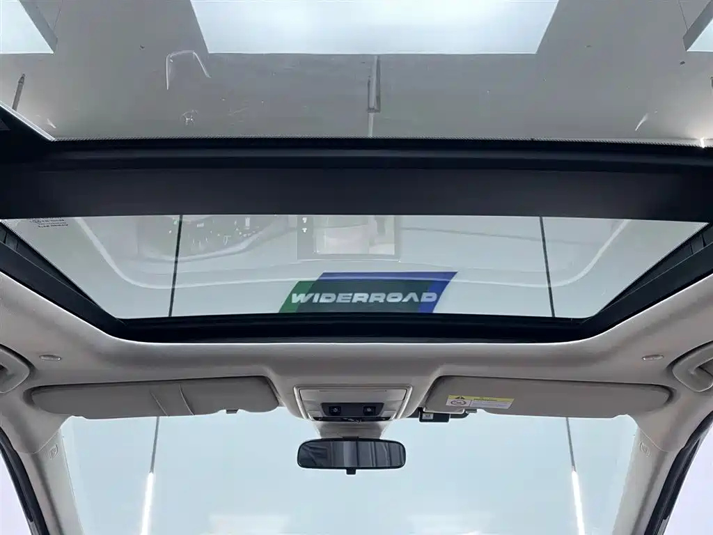 HONDA BREEZE 2025