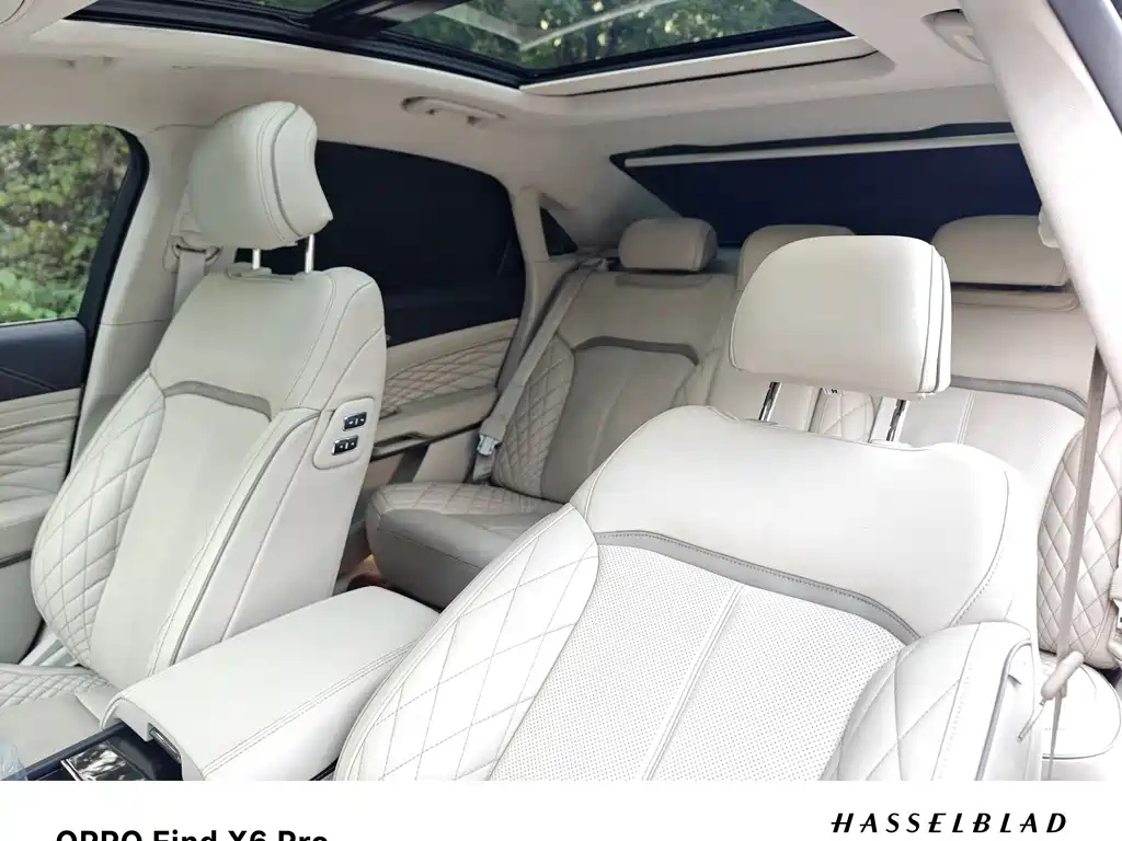 FORD TAURUS 2019