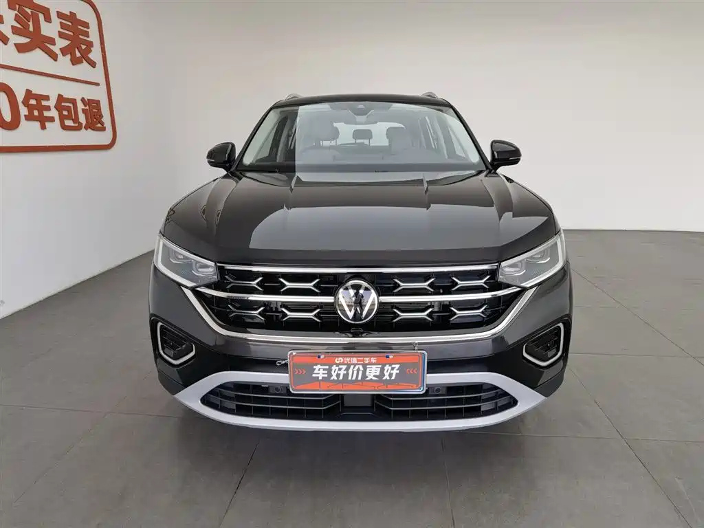 VOLKSWAGEN TAYRON 2024