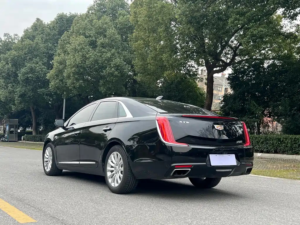 CADILLAC XTS 2018