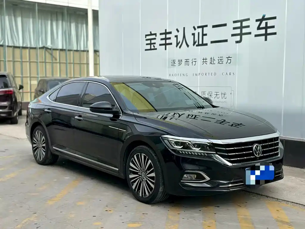 VOLKSWAGEN PASSAT 2020