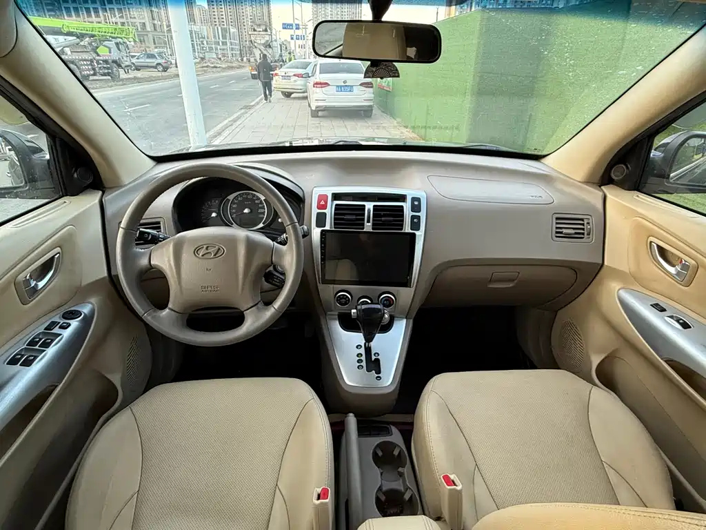 HYUNDAI TUCSON 2013