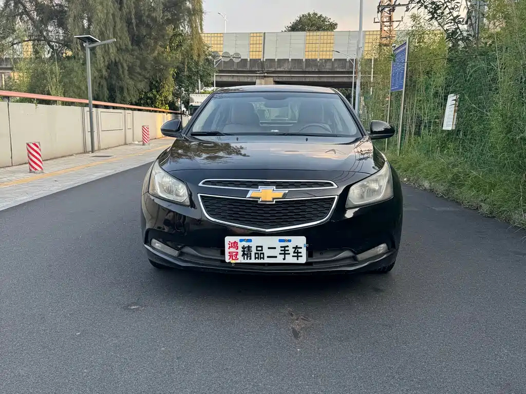 CHEVROLET CRUZE 2015