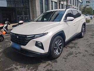 HYUNDAI TUCSON  2023