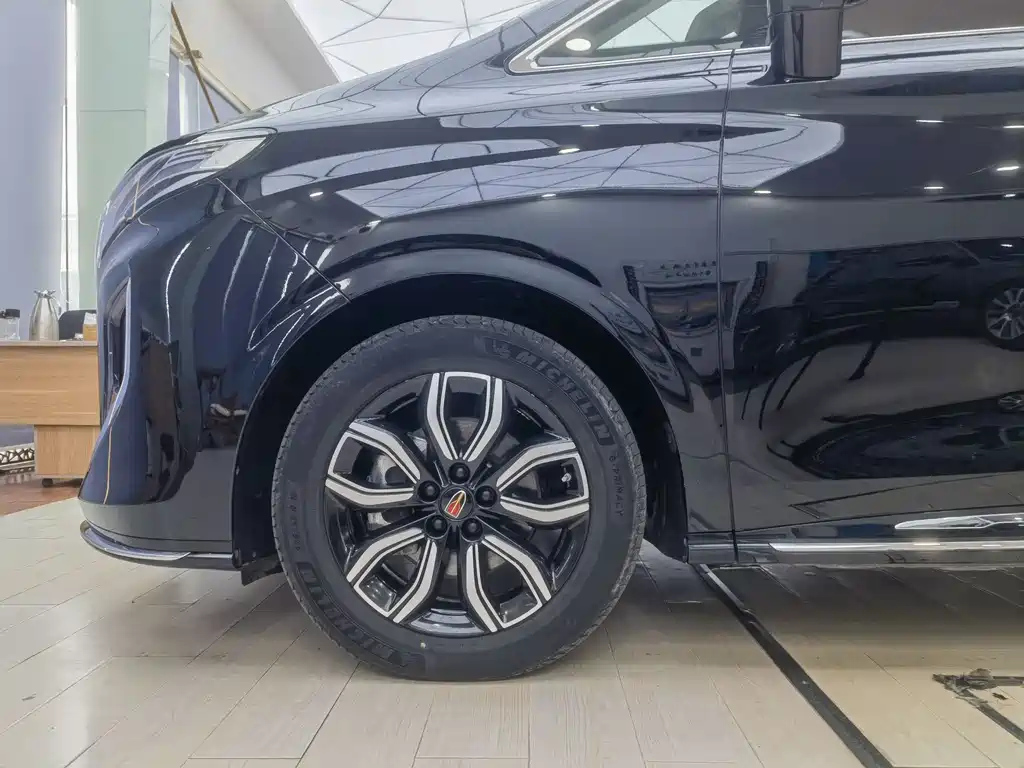 HONGQI HQ9 2023