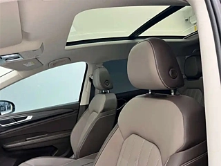VOLKSWAGEN VILORAN 2024 YEAR 380TSI EDITION 2024
