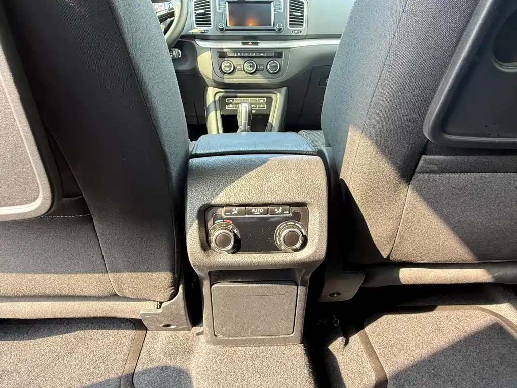 VOLKSWAGEN SHARAN 2017