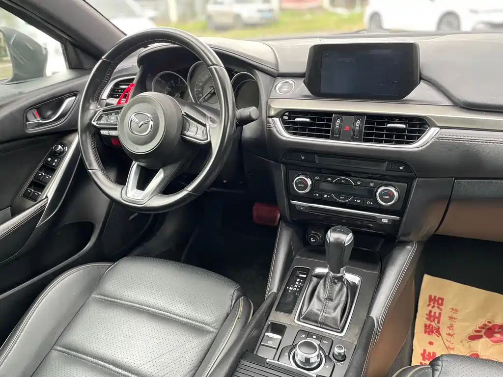 MAZDA ATENZA 2018