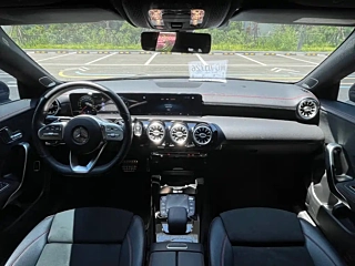 MERCEDES BENZ CLA 2021 YEAR CLA 200 2021