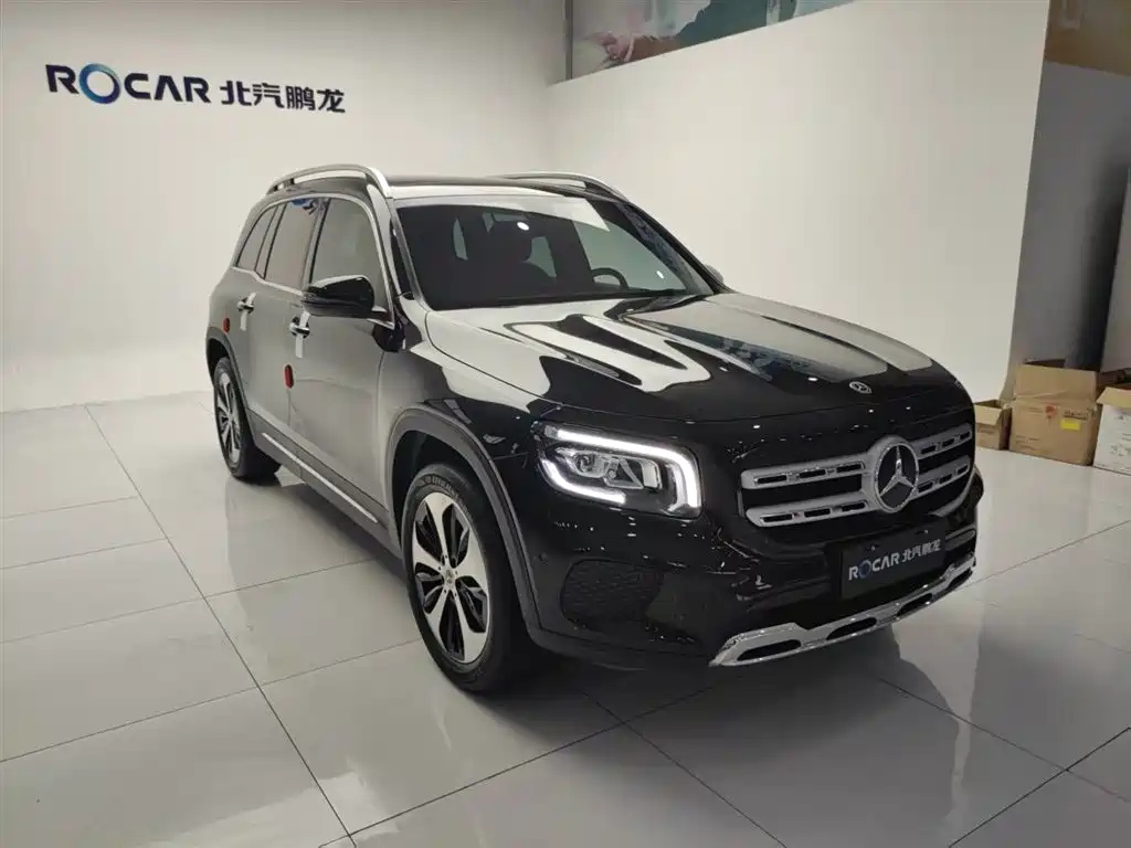 MERCEDES BENZ GLB 2021