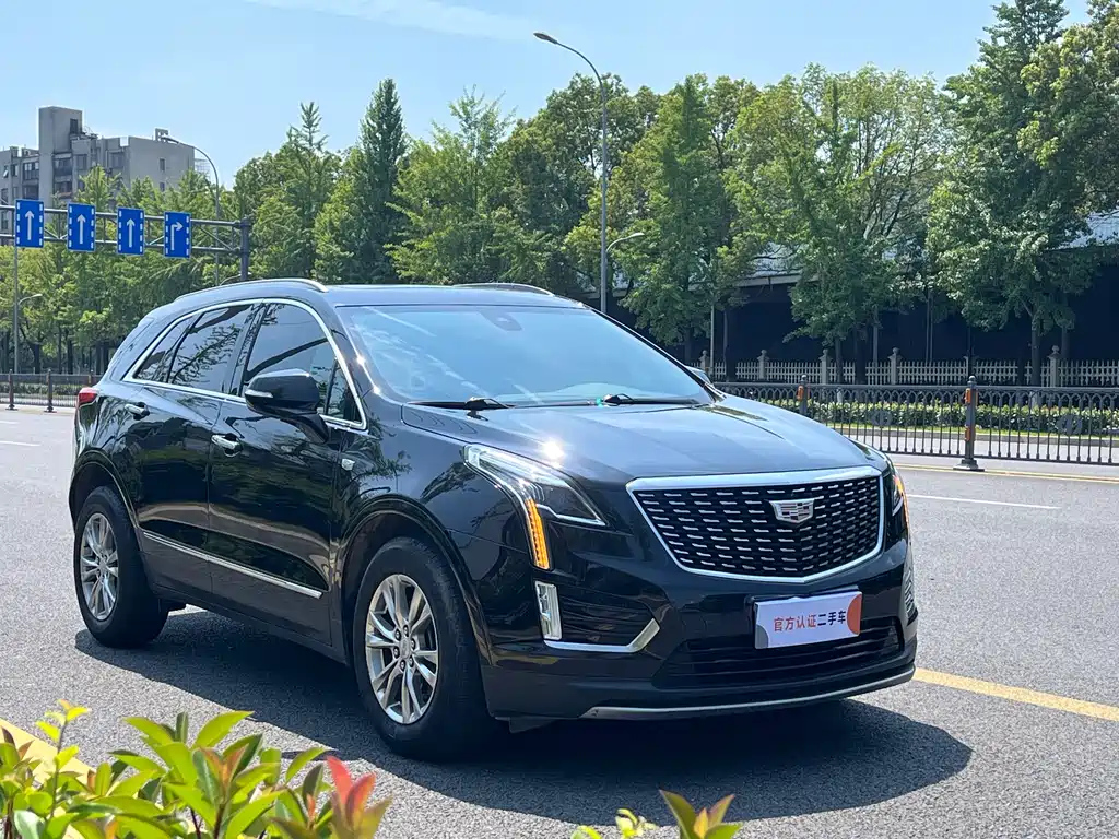 CADILLAC XT5 2021