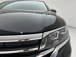 VOLKSWAGEN VILORAN  2024