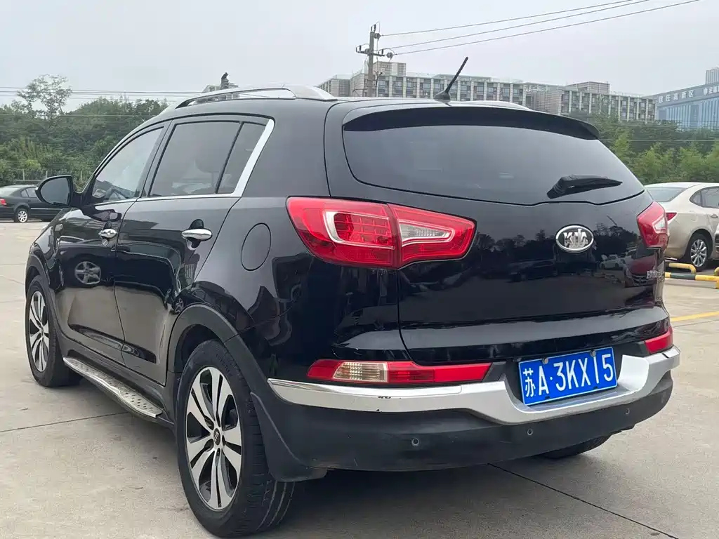 KIA SPORTAGE 2012