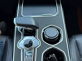 CHANGAN UNI-K  2024 YEAR 2.0T 2WD  EDITION 2024