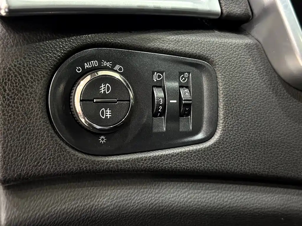 CADILLAC SRX 2014