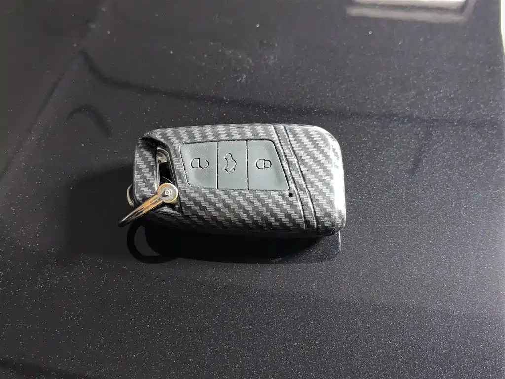 VOLKSWAGEN PASSAT 2019