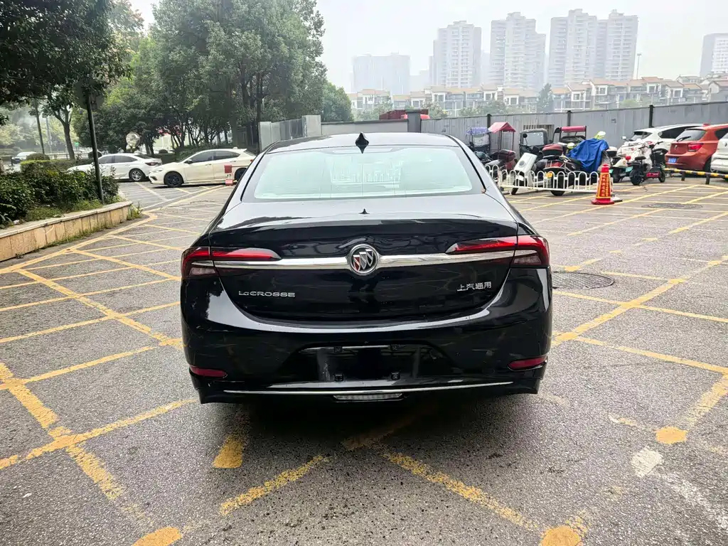 BUICK LACROSSE 2020