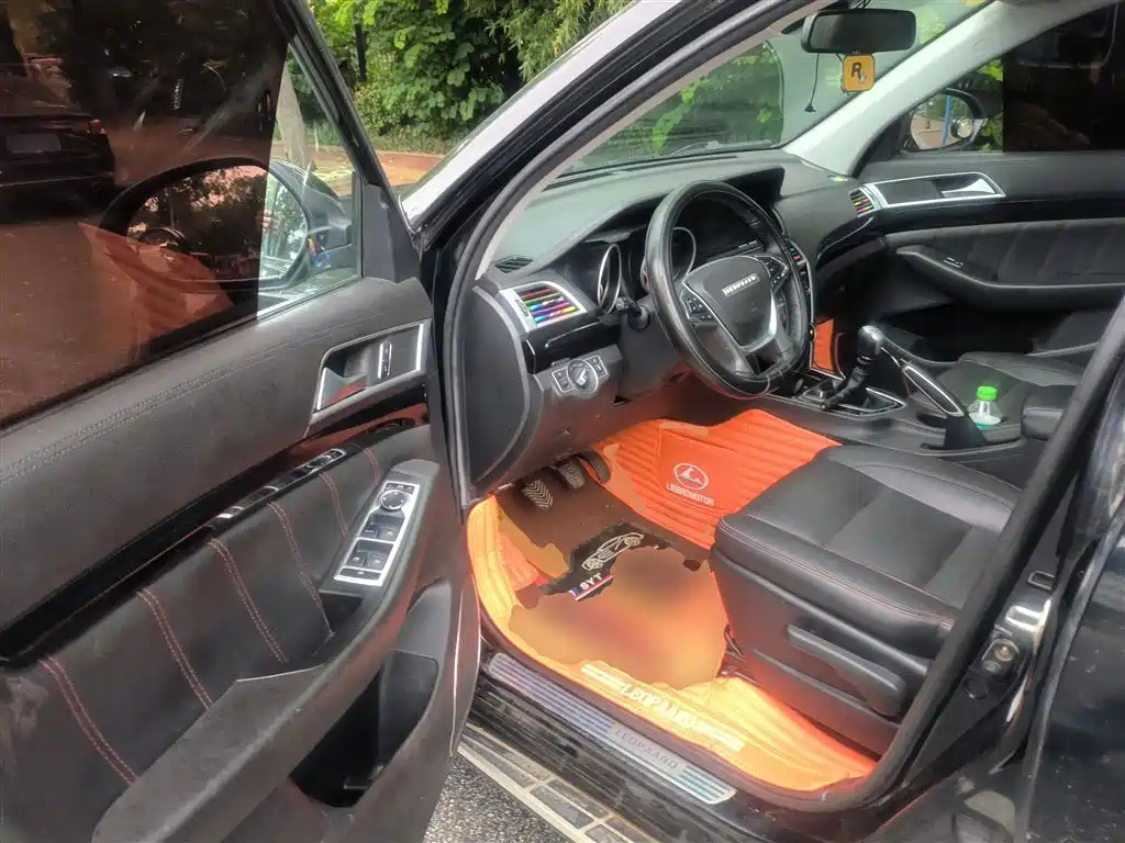 LEOPAARD CS10 2017