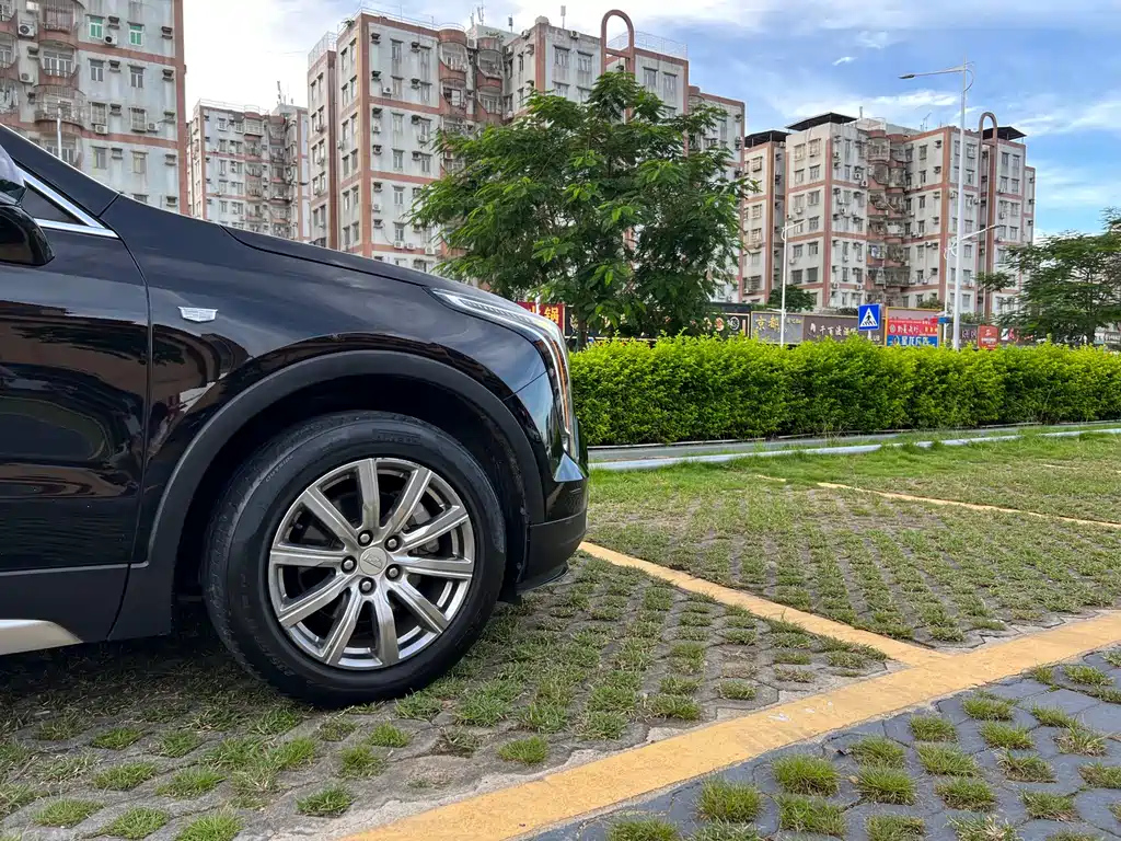 CADILLAC XT4 2020