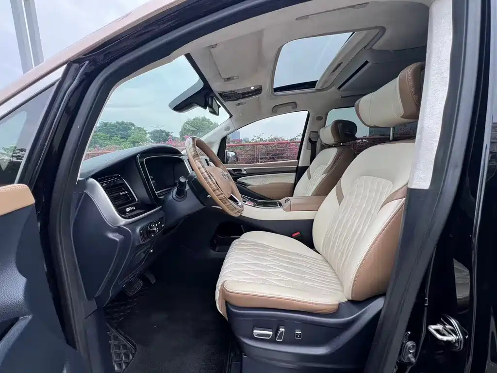 TRUMPCHI M8 2021