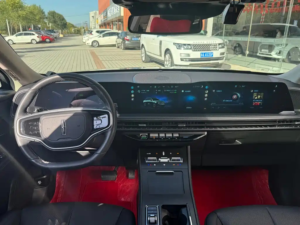 LINCOLN ADVENTURER 2024