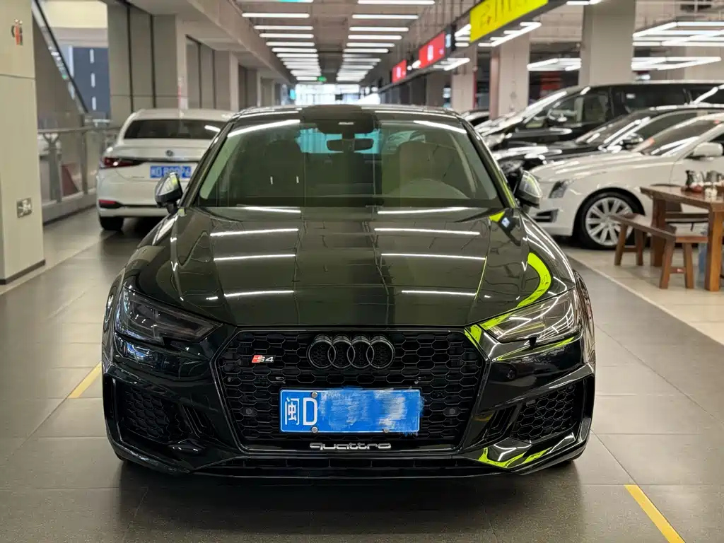 AUDI A4L 2017