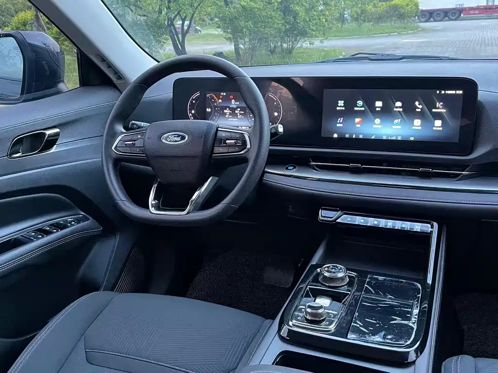 FORD EQUATOR SPORT 2024