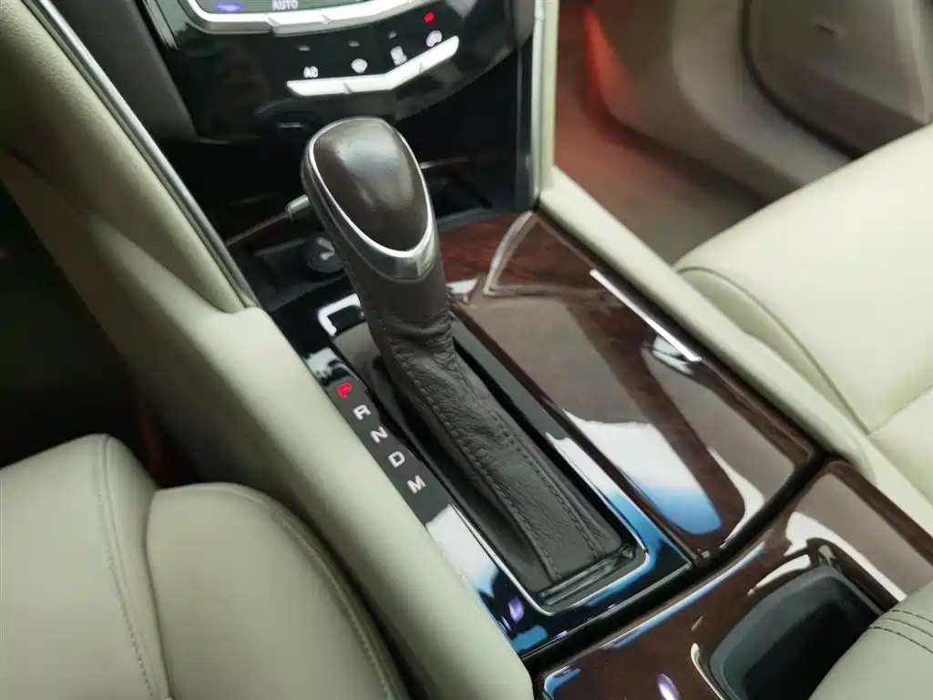 CADILLAC XTS 2016