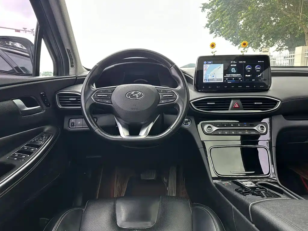 HYUNDAI SANTA FE 2020