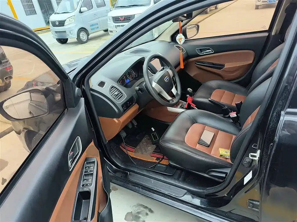 GEELY AUTO KING KONG 2017