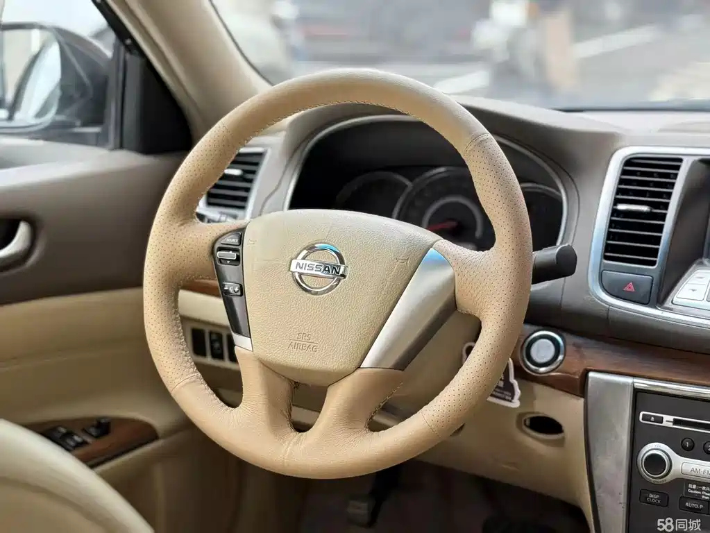 NISSAN TEANA 2012