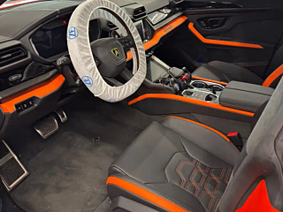 Заказать LAMBORGHINI URUS SE