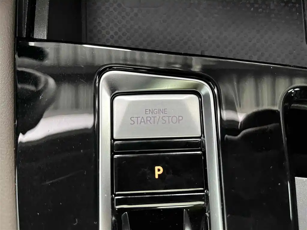 VOLKSWAGEN VILORAN 2024