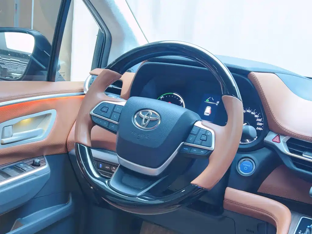 TOYOTA SIENNA SIENNA 2023