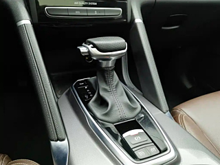 RENAULT KOLEOS  2018 YEAR 2.0L 2WD DELUXE EDITION 2018
