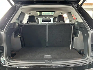 VOLKSWAGEN TOURAN  2021 YEAR 380TSI 4WD  DELUXE EDITION 2021
