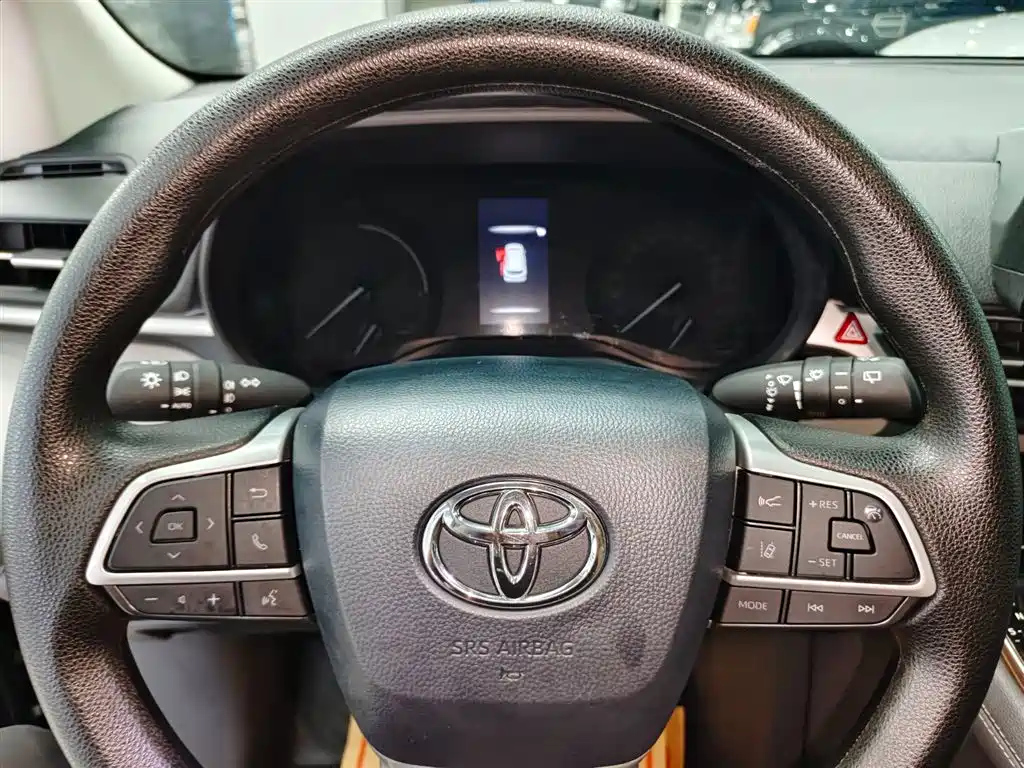 TOYOTA SIENNA SIENNA 2023