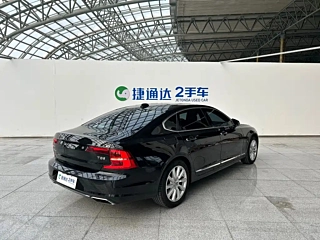 VOLVO S90 2019