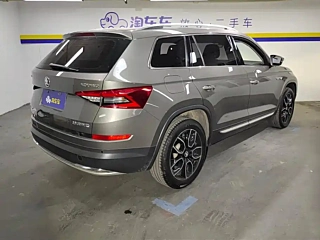 SKODA KODIAQ  2018 YEAR TSI330 7 SEATS 2WD LUXURY  EDITION 2018